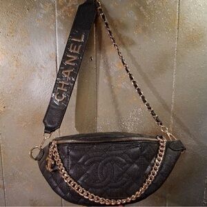 Chanel Black Quilted bum bag VIP/GWP item !NOT BOUTIQUE ITEM!